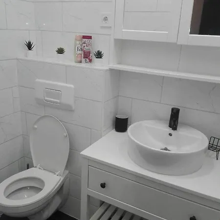 7dab 4 Josika 28 Contactless Self Check-in Budapešť