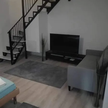 7dab 4 Josika 28 Contactless Self Check-in Guest house Budapest